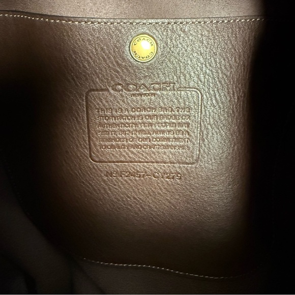 Coach Crosby Backpack Maple Large - Picture 14 of 15